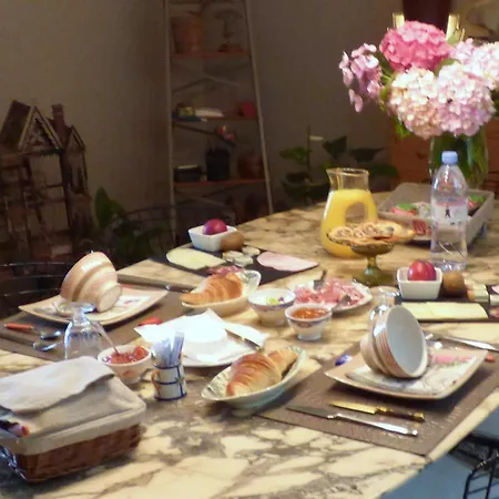 D'hotes Bed And Broc Bed & Breakfast